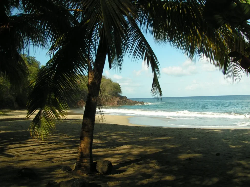 Plage de Leroux quartier Ferry Deshaies Guadeloupe