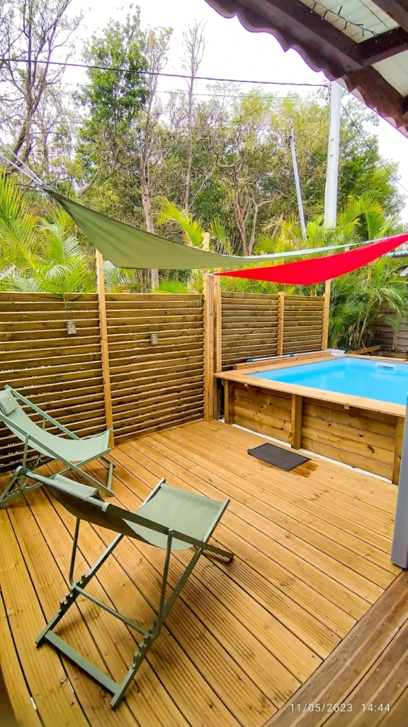 La piscine privative de Ti Kaz La Les Hauts de Bornave Deshaies Guadeloupe