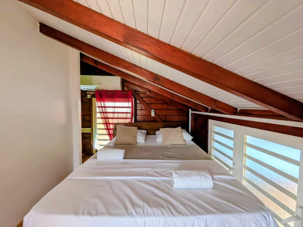 Chambre Kaz an Nou Les hautrs de Bornave Deshaies Guadeloupe